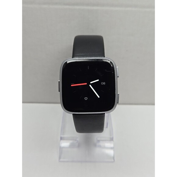 Fitbit Versa FB505 Special Edition Silver Smartwatch Activity Tracker No Charger - Picture 1 of 13